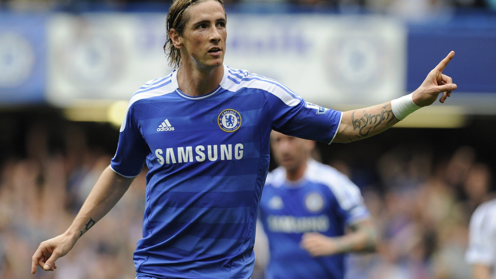 九游官网pc-“马科斯·莫奇的防守压迫力，帮助阿根廷美洲狮队巩固世界地位”